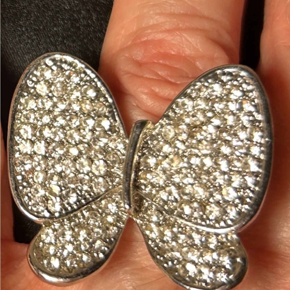 Elegant Silver Butterfly Ring NWOT